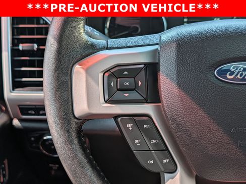 Used 2018 Ford F150 Lariat w/ Equipment Group 502A Luxury AWD/4WD image 29