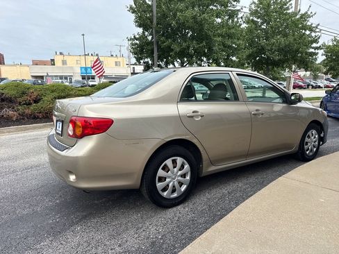 Used 2009 Toyota Corolla FWD image 5