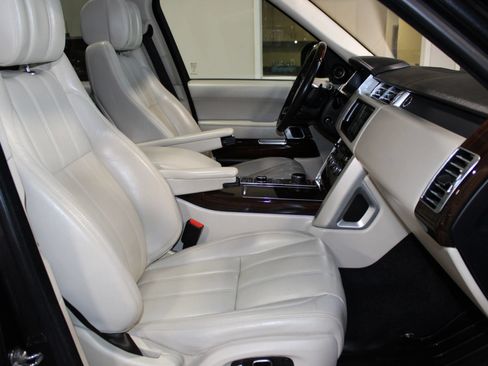 Used 2014 Land Rover Range Rover Supercharged AWD/4WD image 41