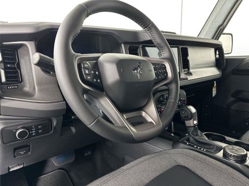 New 2025 Ford Bronco Big Bend AWD/4WD image 9