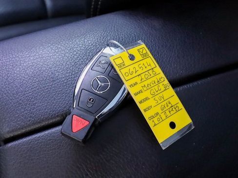 Used 2018 Mercedes-Benz GLC 300 4MATIC image 8