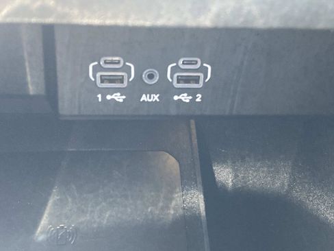 Used 2024 Jeep Wagoneer L Series II w/ Flexible Seating Group AWD/4WD image 26