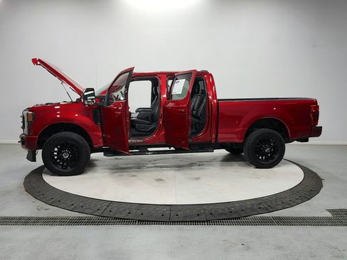 Used 2021 Ford F350 Lariat AWD/4WD image 12