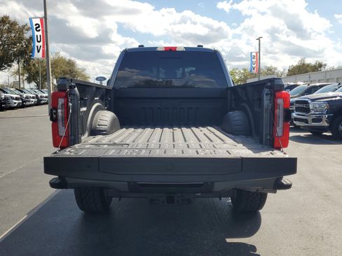 Certified 2023 Ford F250 Platinum image 9