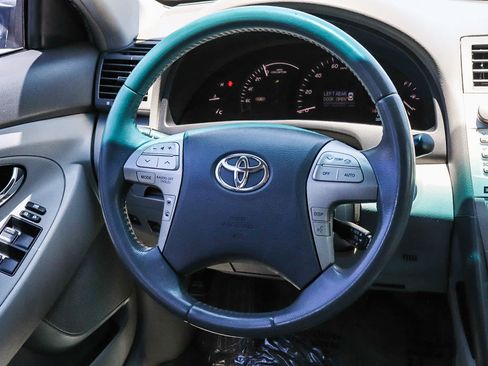 Used 2007 Toyota Camry Hybrid FWD image 19