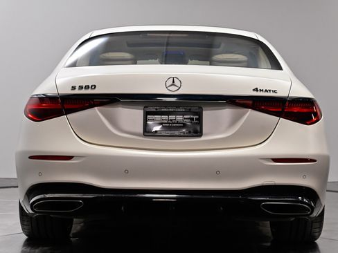 Used 2023 Mercedes-Benz S 580 4MATIC Sedan w/ AMG Line image 13