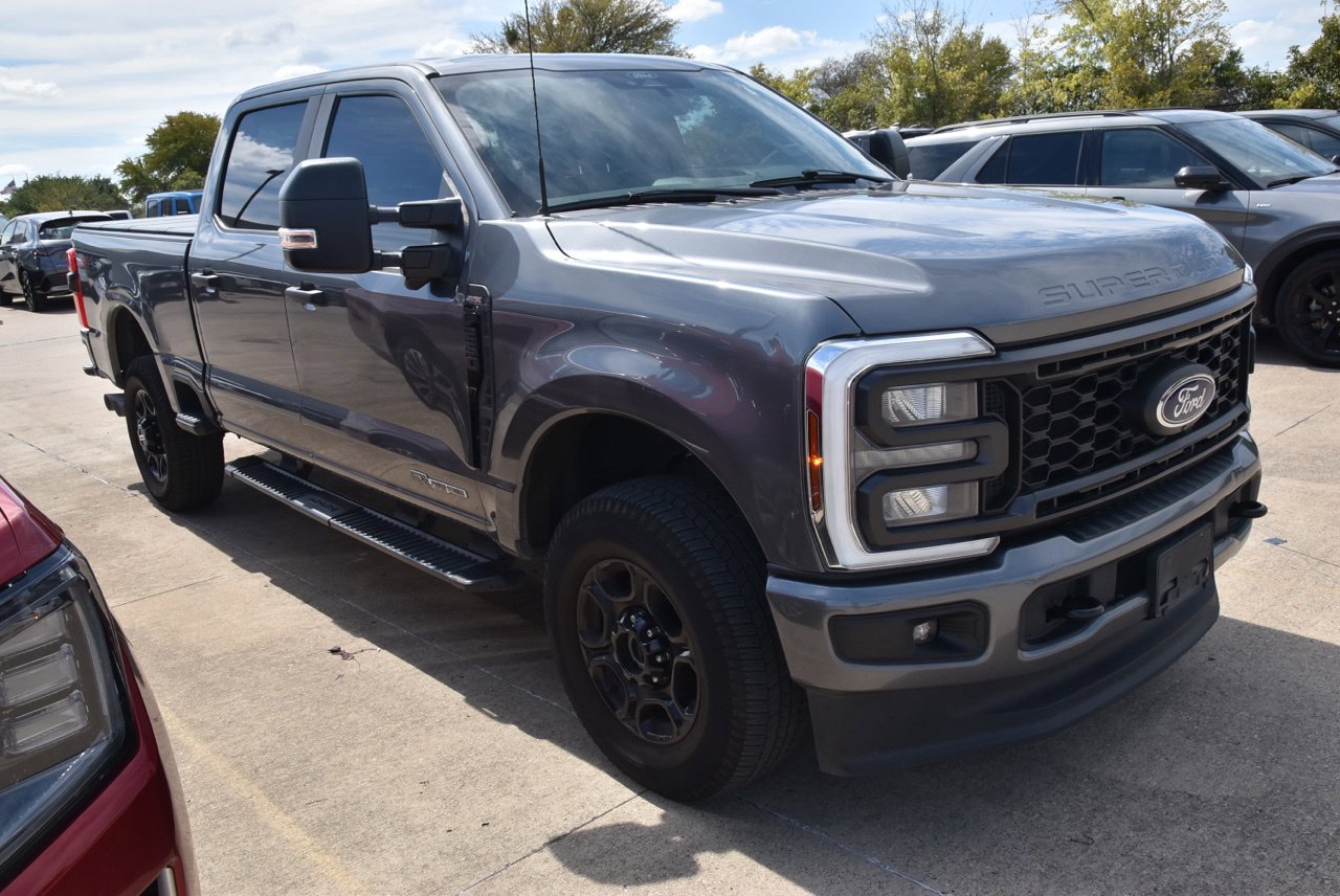 Used 2024 Ford F250 XL w/ STX Appearance Package AWD/4WD image 4