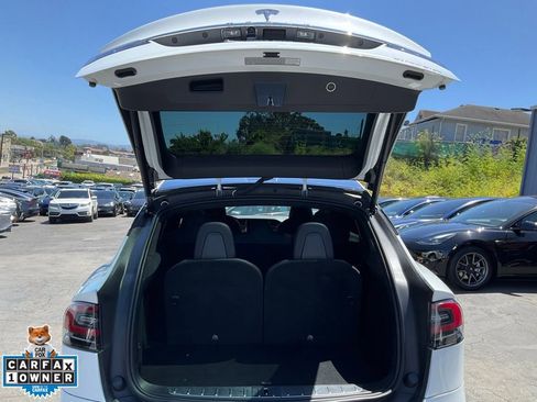 Used 2019 Tesla Model X AWD/4WD image 9