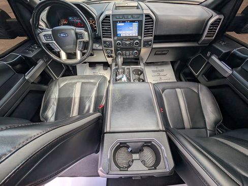 Used 2018 Ford F150 Platinum w/ Equipment Group 701A Luxury AWD/4WD image 33