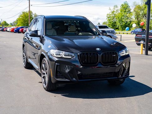 Used 2022 BMW X3 xDrive30i w/ M Sport Package 2 AWD/4WD image 2