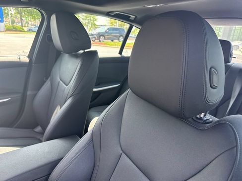 Used 2020 BMW 330i xDrive Sedan w/ Convenience Package AWD/4WD image 12