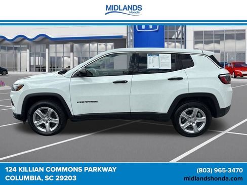 Used 2023 Jeep Compass Sport AWD/4WD image 7