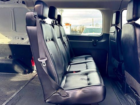 Used 2020 Ford Transit 250 130 Low Roof image 12
