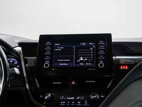 Certified 2022 Toyota Camry SE FWD image 15
