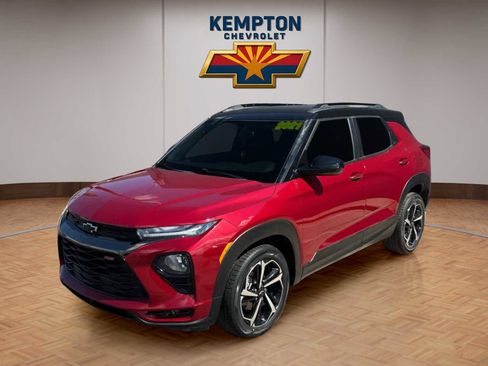 Used 2021 Chevrolet TrailBlazer RS w/ Convenience Package image 2