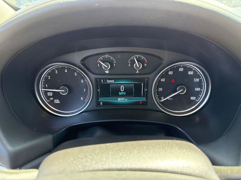 Used 2019 Buick Enclave Essence FWD image 13