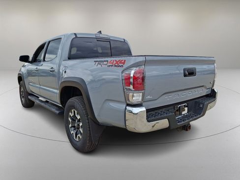 Used 2021 Toyota Tacoma TRD Off-Road AWD/4WD image 7