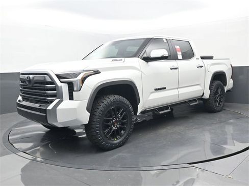 New 2026 Toyota Tundra Limited image 22