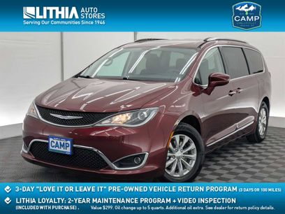 Used 2018 Chrysler Pacifica Touring-L