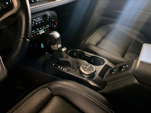 Used 2025 Ford Bronco Outer Banks image 20