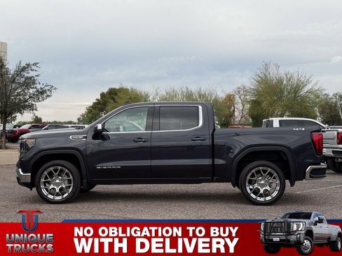 Used 2024 GMC Sierra 1500 SLE image 9