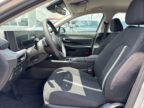 New 2025 Hyundai Sonata SEL image 9