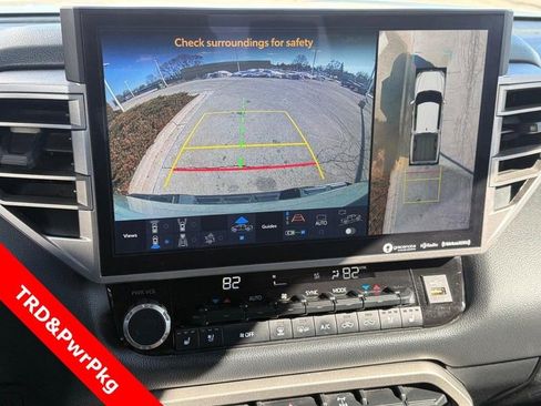 Used 2023 Toyota Tundra Limited w/ TRD Off-Road Package AWD/4WD image 17