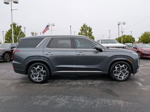 Used 2022 Hyundai Palisade Calligraphy AWD/4WD image 2