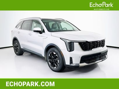 Used 2024 Kia Sorento S w/ Panoramic Sunroof Package