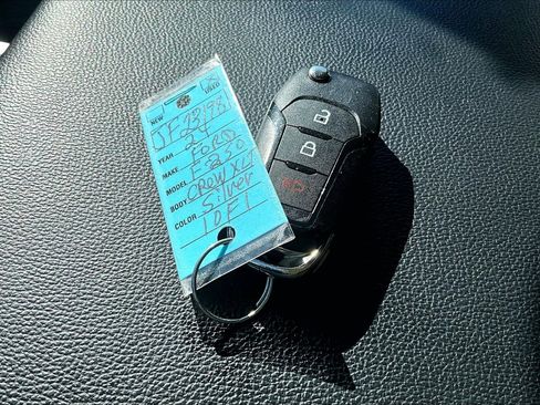 Used 2024 Ford F250 XLT w/ FX4 Off-Road Package AWD/4WD image 10