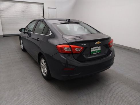 Used 2017 Chevrolet Cruze LT w/ Sun And Sound Package FWD image 5
