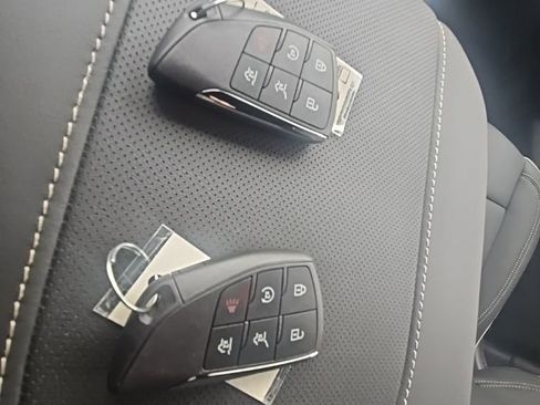 New 2026 Chevrolet Suburban Premier w/ Sun And Tow Package image 36