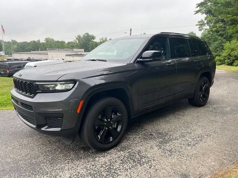 Certified 2024 Jeep Grand Cherokee L Altitude AWD/4WD image 7