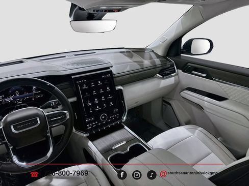 Used 2026 GMC Acadia Denali w/ Super Cruise Package FWD image 24