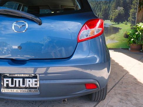 Used 2014 MAZDA MAZDA2 Sport FWD image 31