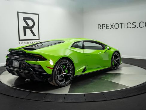 Used 2020 Lamborghini Huracan EVO AWD/4WD image 5
