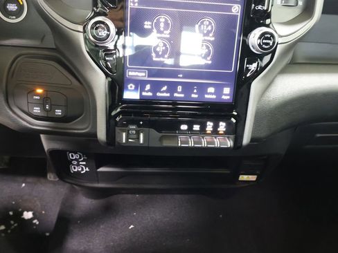 New 2026 RAM 3500 Tradesman image 20