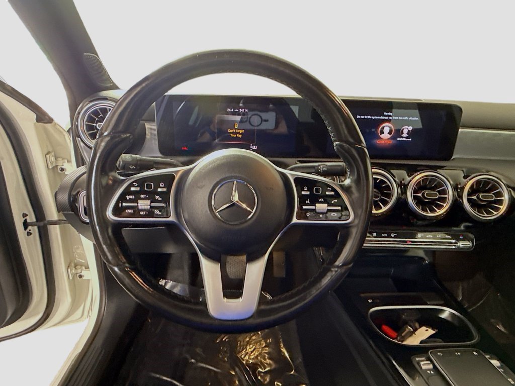 Used 2022 Mercedes-Benz A 220 4MATIC w/ Premium Package Lite image 12