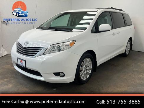 Used 2014 Toyota Sienna XLE w/ Entertainment Package AWD/4WD image 1