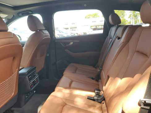 Certified 2023 Audi Q7 2.0T Premium Plus w/ Premium Plus Package AWD/4WD image 16