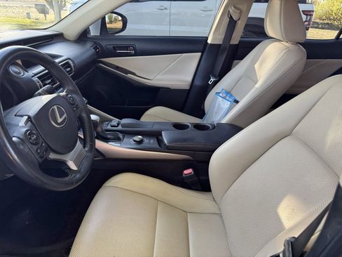 Used 2015 Lexus IS 250 AWD w/ Navigation System Package image 9