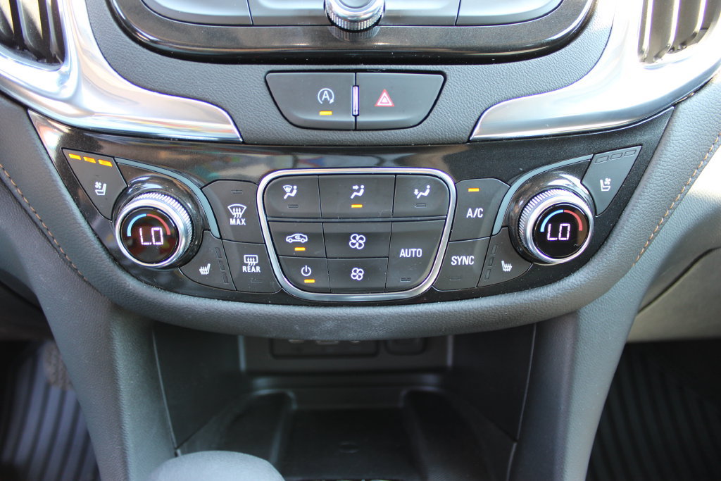 Certified 2023 Chevrolet Equinox Premier FWD image 25