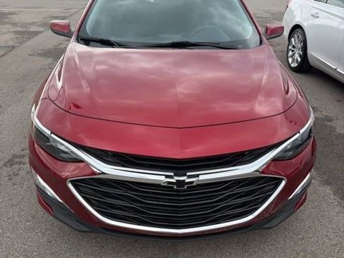 Used 2024 Chevrolet Malibu RS w/ LPO, Floor Liner Package image 2