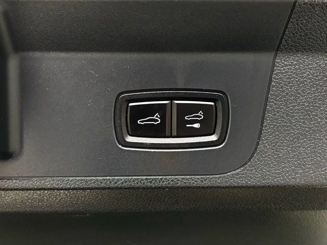 Used 2019 Porsche Panamera GTS AWD/4WD image 37