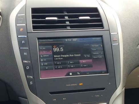 Used 2016 Lincoln MKZ Base w/ Equipment Group 200A Select image 23