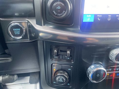 Used 2025 Ford F150 Lariat w/ FX4 Off-Road Package image 29