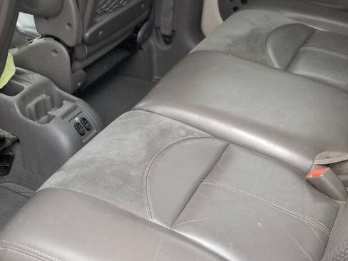 Used 2002 Chrysler PT Cruiser Limited image 7