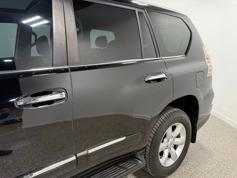 Used 2016 Lexus GX 460 w/ Navigation Package AWD/4WD image 12