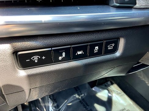 Certified 2022 Kia Telluride EX w/ EX Premium Package FWD image 39