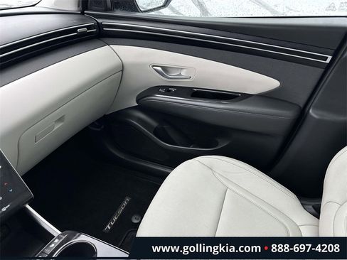 Used 2023 Hyundai Tucson Limited image 32